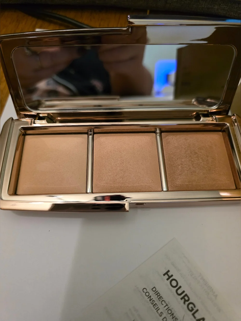 HOURGLASS AMBIENT LIGHTING PALETTE VOL. II - Picture 4 of 7